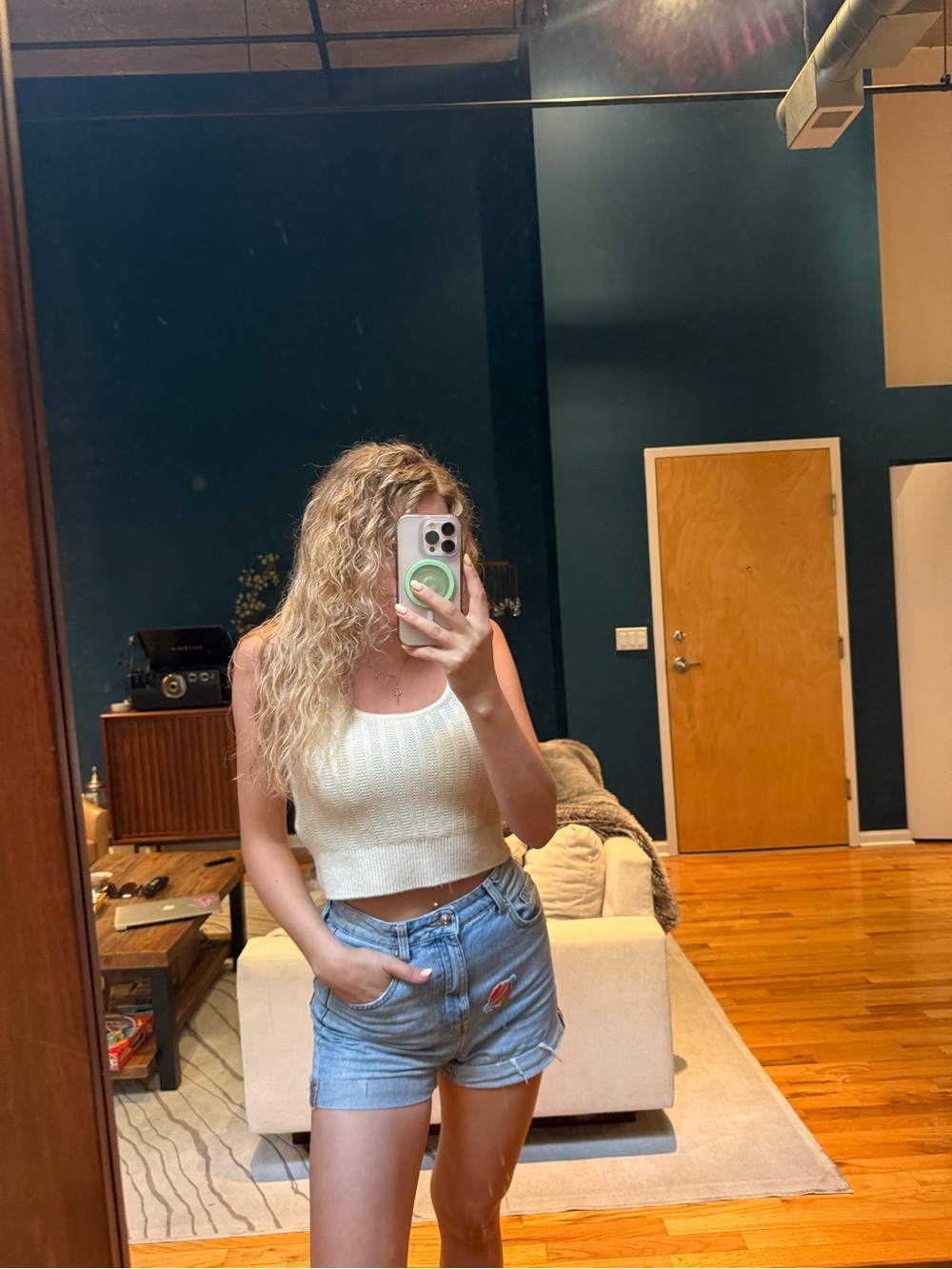 Club Monaco Cream Ribbed Cropped Tank Top